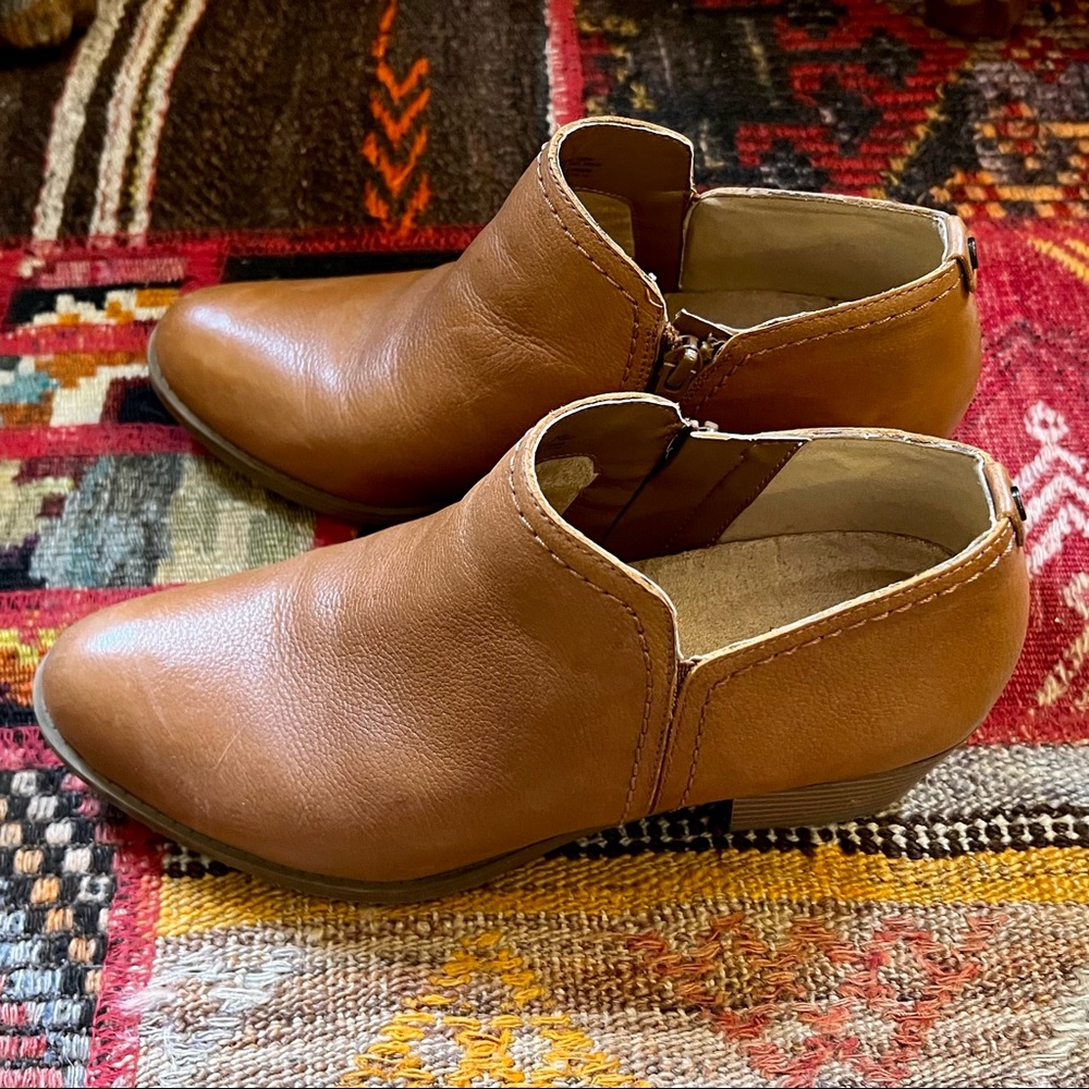 Tan leather Naturalizer ankle boots W 8.5